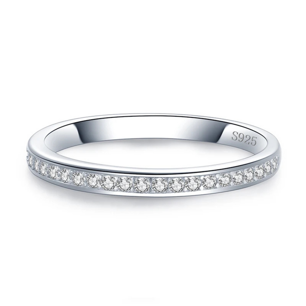 Classic 925 Silver Charm Ring with Sparkling Zirconia – Fine Women’s Jewelry