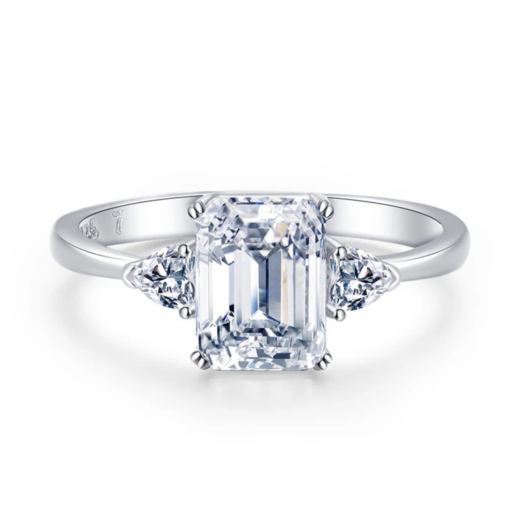 Elegant Emerald Cut CZ Ring in 925 Sterling Silver – Premium Women’s Jewelry