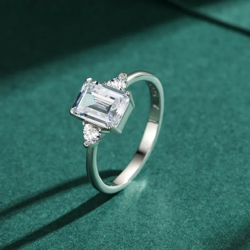 Elegant Emerald Cut CZ Ring in 925 Sterling Silver – Premium Women’s Jewelry