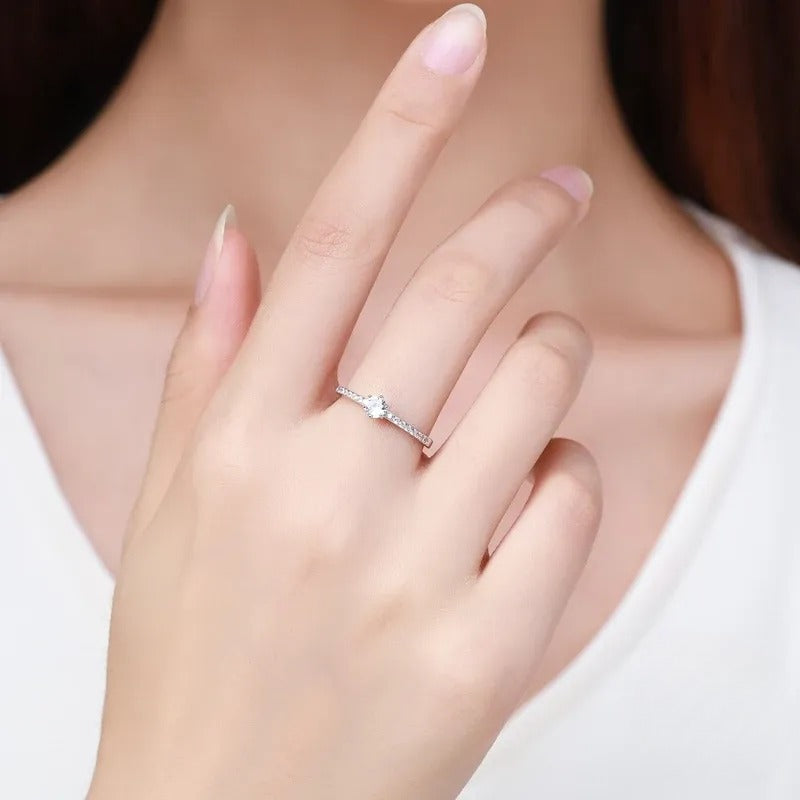 Luxury 925 Sterling Silver Round CZ Ring - Classic Fine Jewelry for Wedding & Gifts