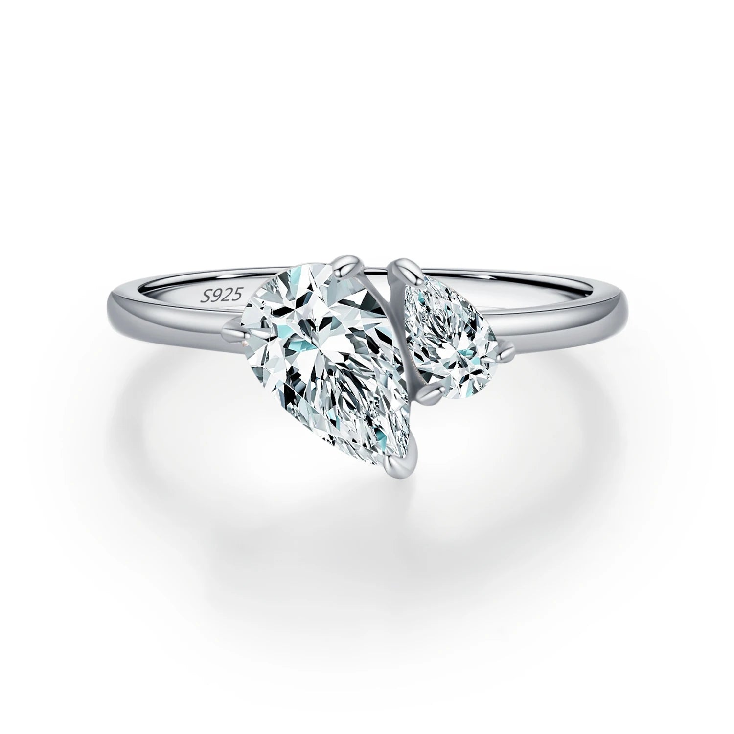 Elegant 925 Sterling Silver Pear CZ Finger Ring – Luxury Women’s Jewelry