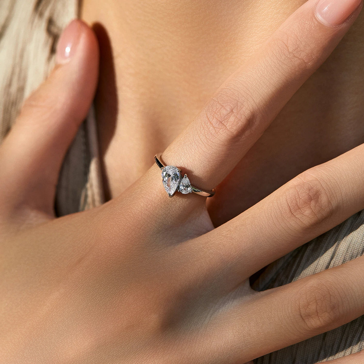 Elegant 925 Sterling Silver Pear CZ Finger Ring – Luxury Women’s Jewelry