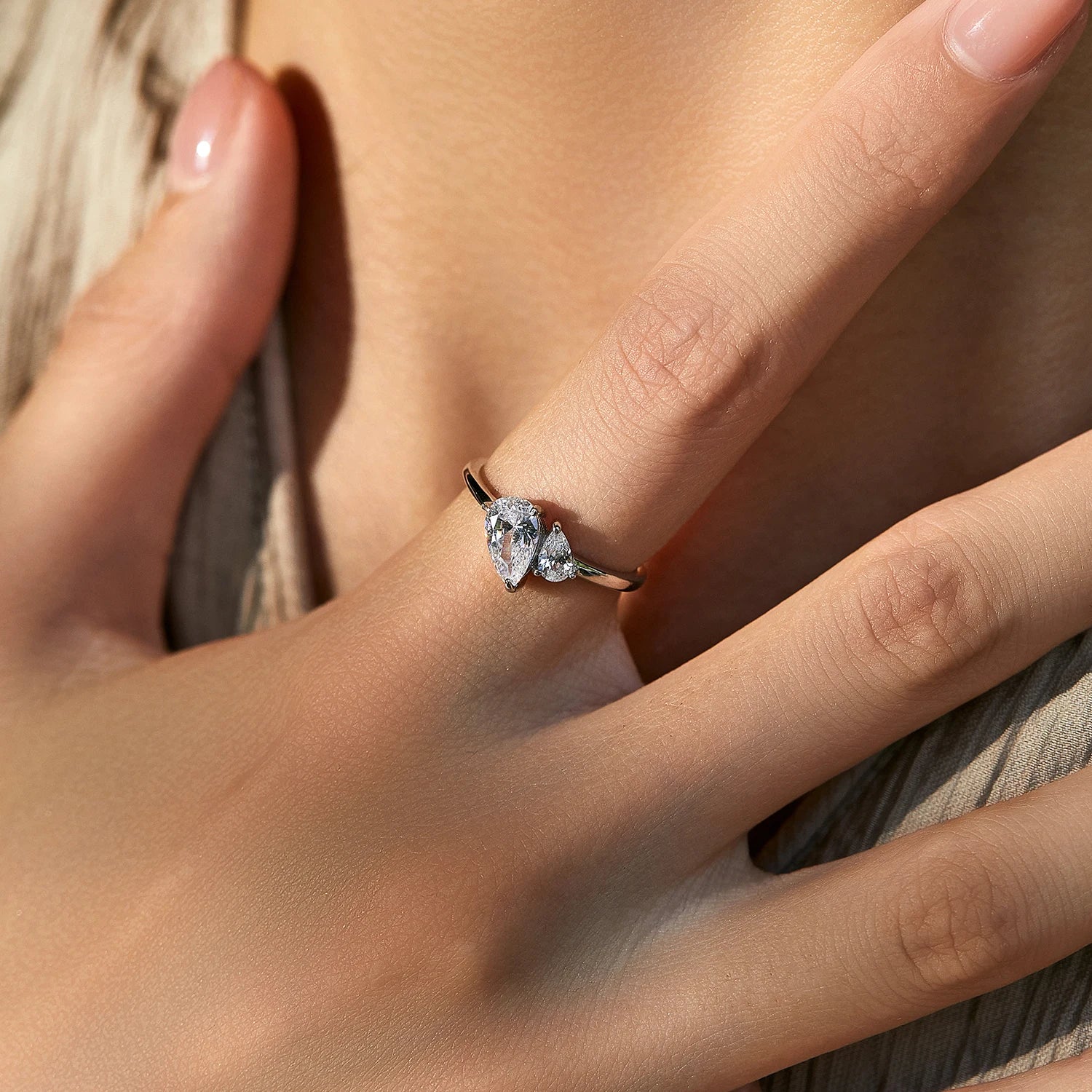Elegant 925 Sterling Silver Pear CZ Finger Ring – Luxury Women’s Jewelry