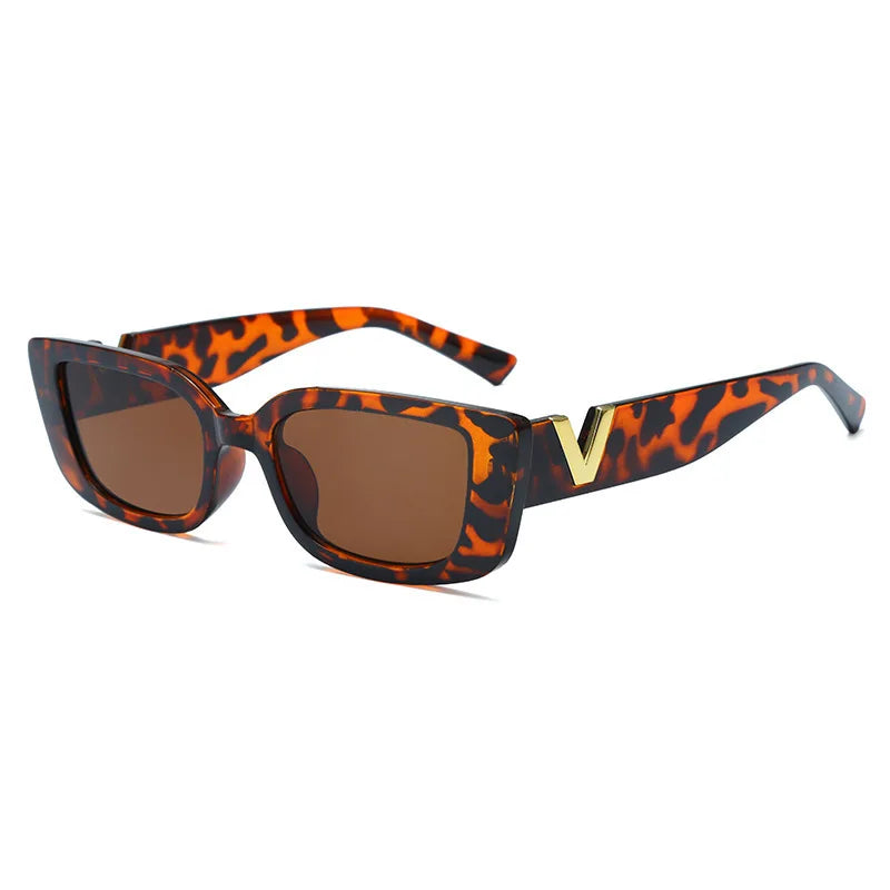 Retro Cool Small Frame Cat Eye Sunglasses for Women 2024 Luxury Sun Glasses Men Fashion Jelly Sunglasses with Metal Hinges