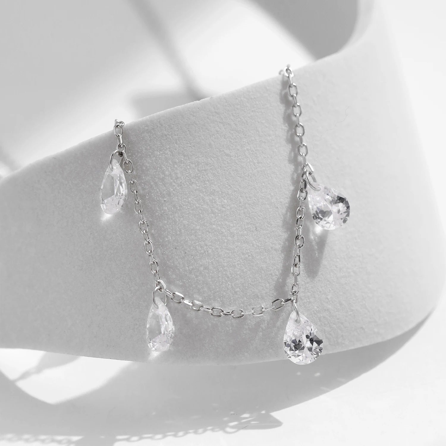 Fine Jewelry 925 Silver Zircon Choker – Timeless Women’s Necklace