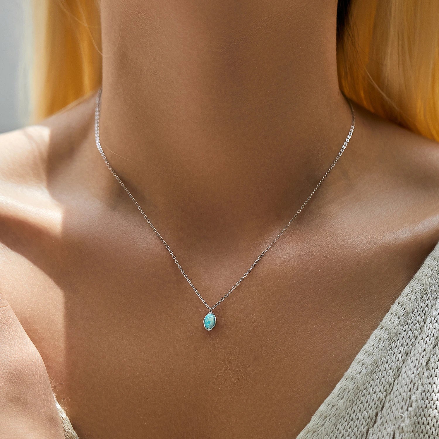 Luxury Vintage Wave Opal Necklace in Sterling Silver for Women