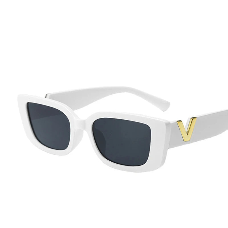 Retro Cool Small Frame Cat Eye Sunglasses for Women 2024 Luxury Sun Glasses Men Fashion Jelly Sunglasses with Metal Hinges