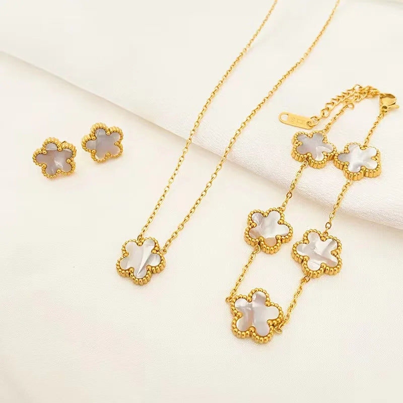 Luxury Five-Leaf Jewelry Set for Women – Necklace, Bracelet & Earrings