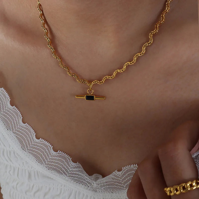 Unique Wavy Line Shape Necklace For Women 18k Gold Plated With Green Black Glass Stone Pendant Women's Neck Chain Necklaces