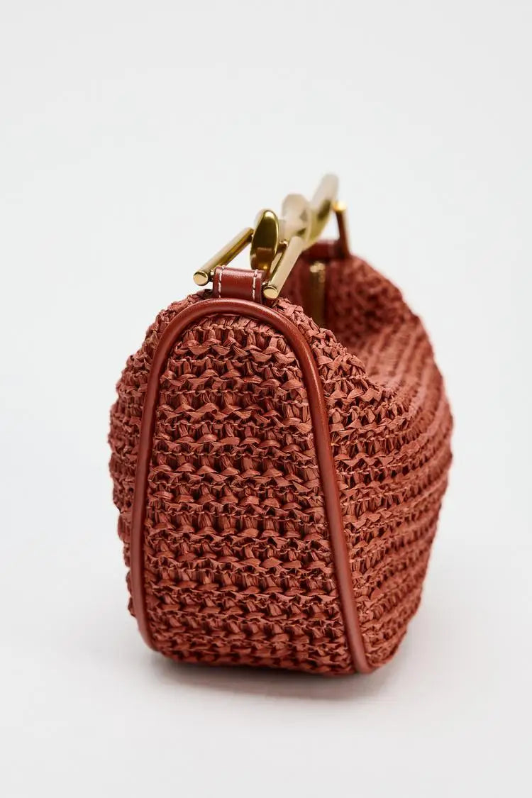 Chic Summer Straw Crossbody Bag – Half-Moon Woven Design for Stylish Women