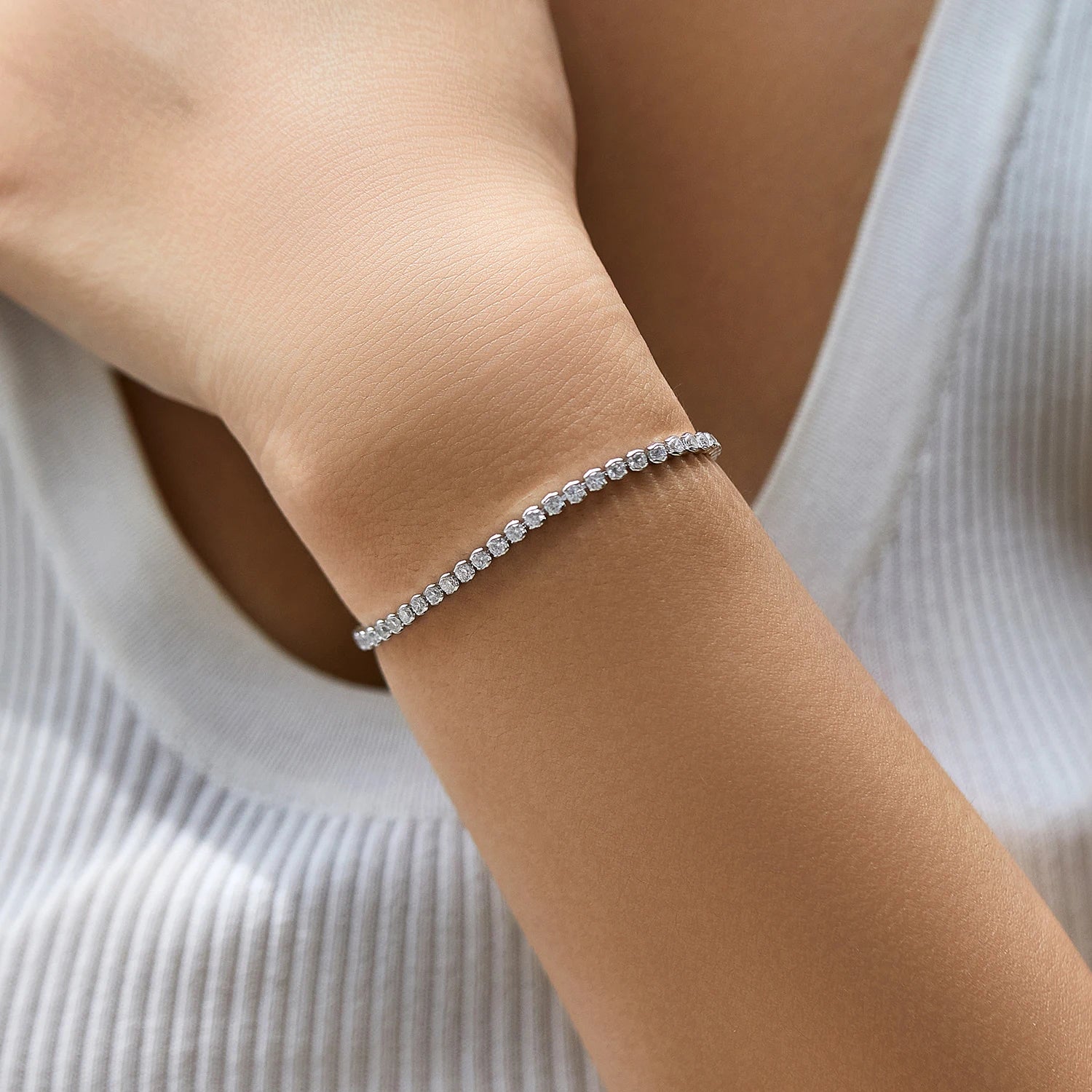 Luxury 925 Sterling Silver Round CZ Tennis Bracelet for Women