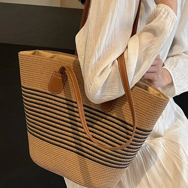 Designer Straw Shoulder Bag for Women – Vacation & Outdoor Style
