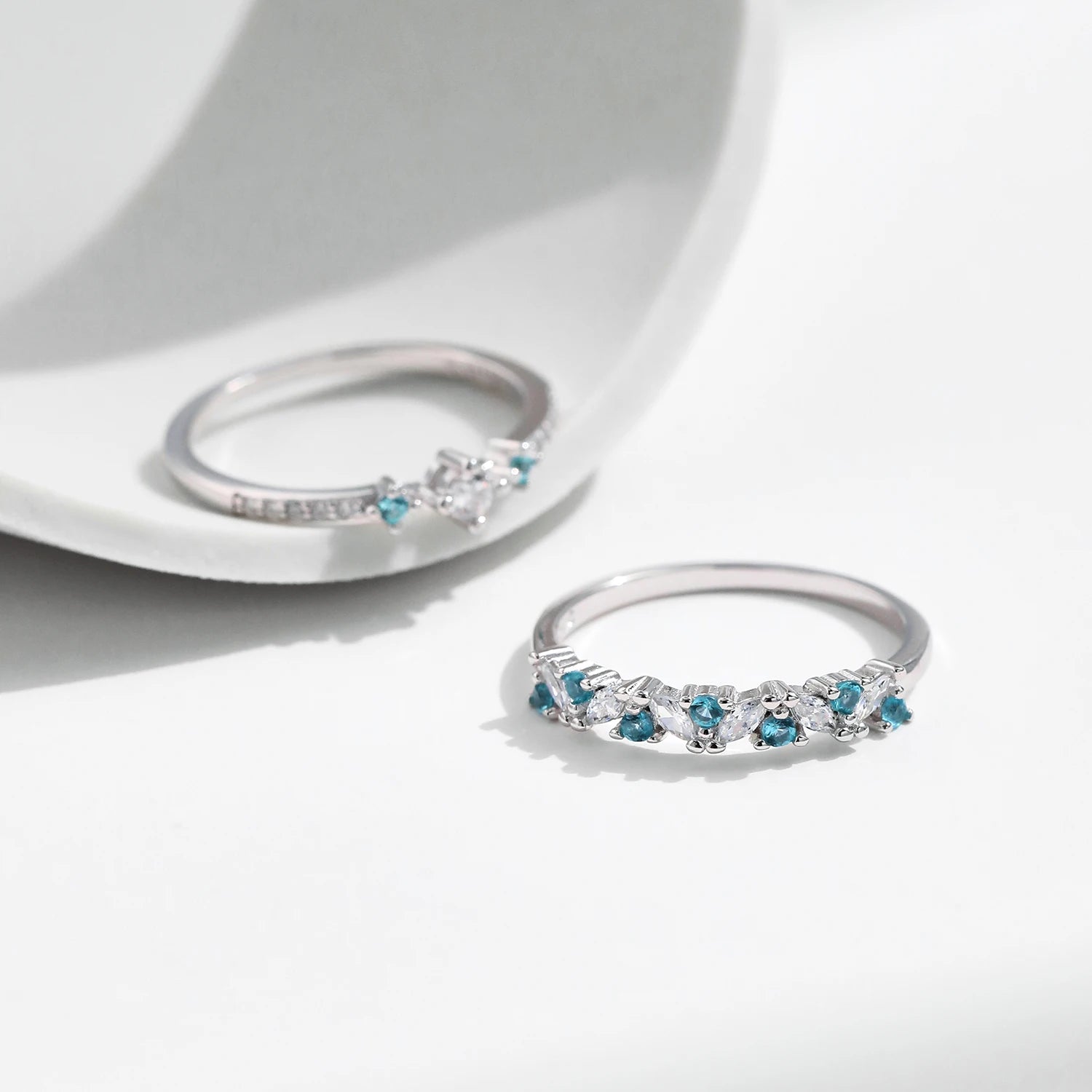 Exquisite 925 Sterling Silver Paraiba CZ Eternity Band Mint Green Ring