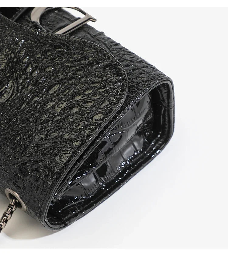 Luxury Women’s Crossbody Bag – Elegant Chain Shoulder Purse