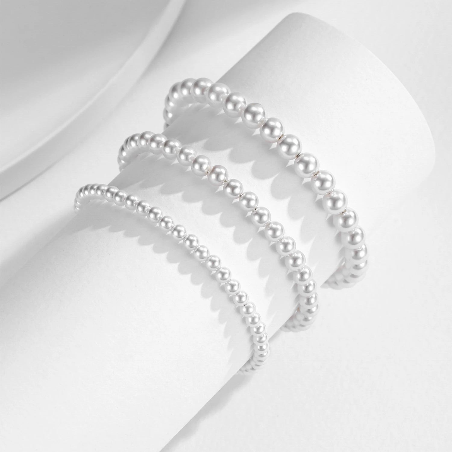 Elegant 925 Sterling Silver Stackable Shell Pearl Bracelet for Women