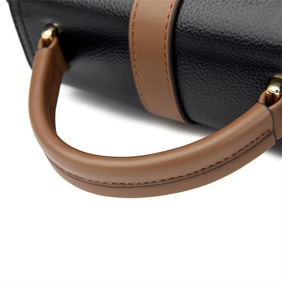High-Quality Designer Handbag – Premium Finish Shoulder Purse