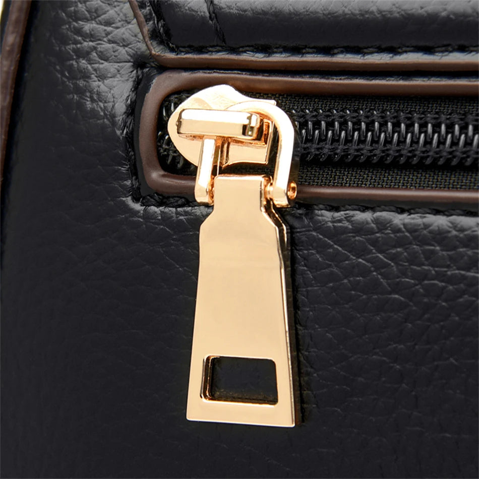 High-Quality Designer Handbag – Premium Finish Shoulder Purse
