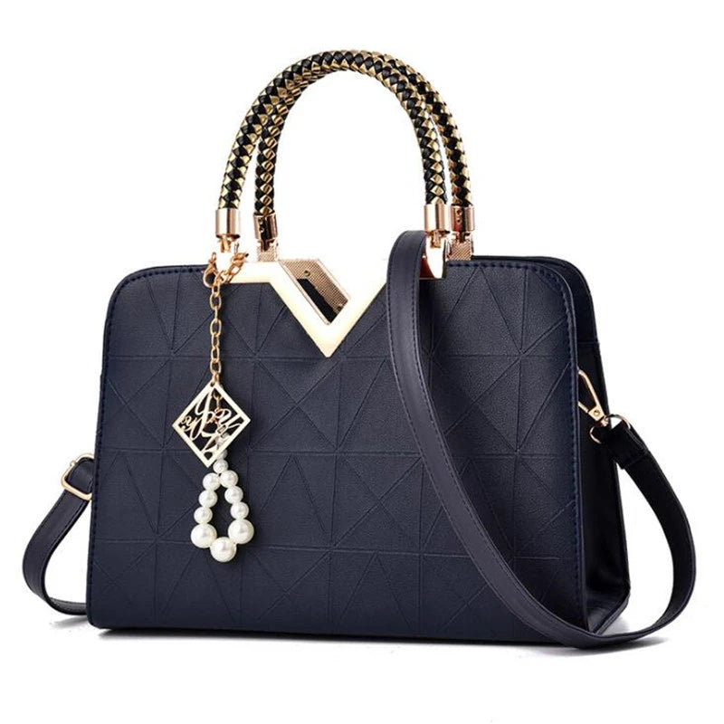 Elegant Designer Shoulder Bag – Spacious Women’s Crossbody Tote