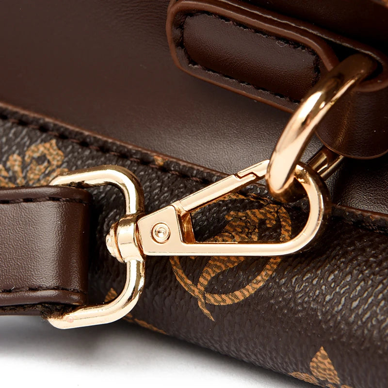 Designer Leather Handbag for Women – Spacious & Stylish Shoulder Bag
