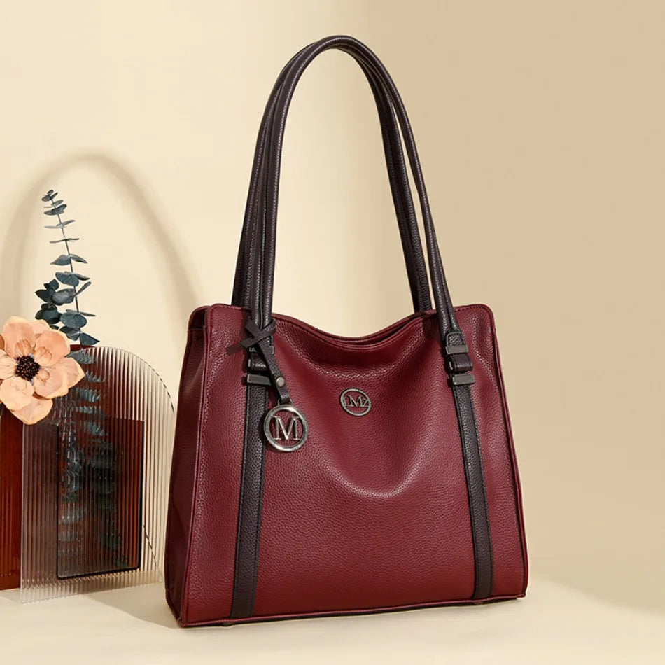 Soft Leather Women’s Tote – Chic & High-Quality Fashion Handbag